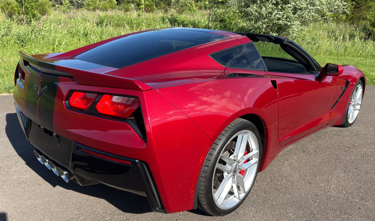 Chevrolet Corvette 2dr Stingray Z51 Cpe w/1LT 2015