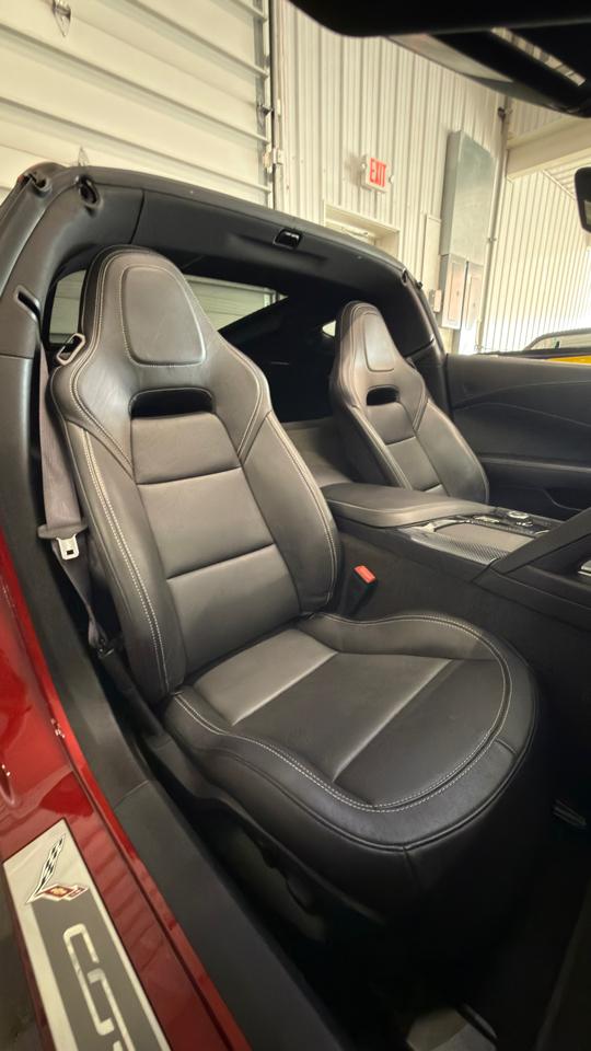 Chevrolet Corvette 2dr Stingray Z51 Cpe w/1LT 2015