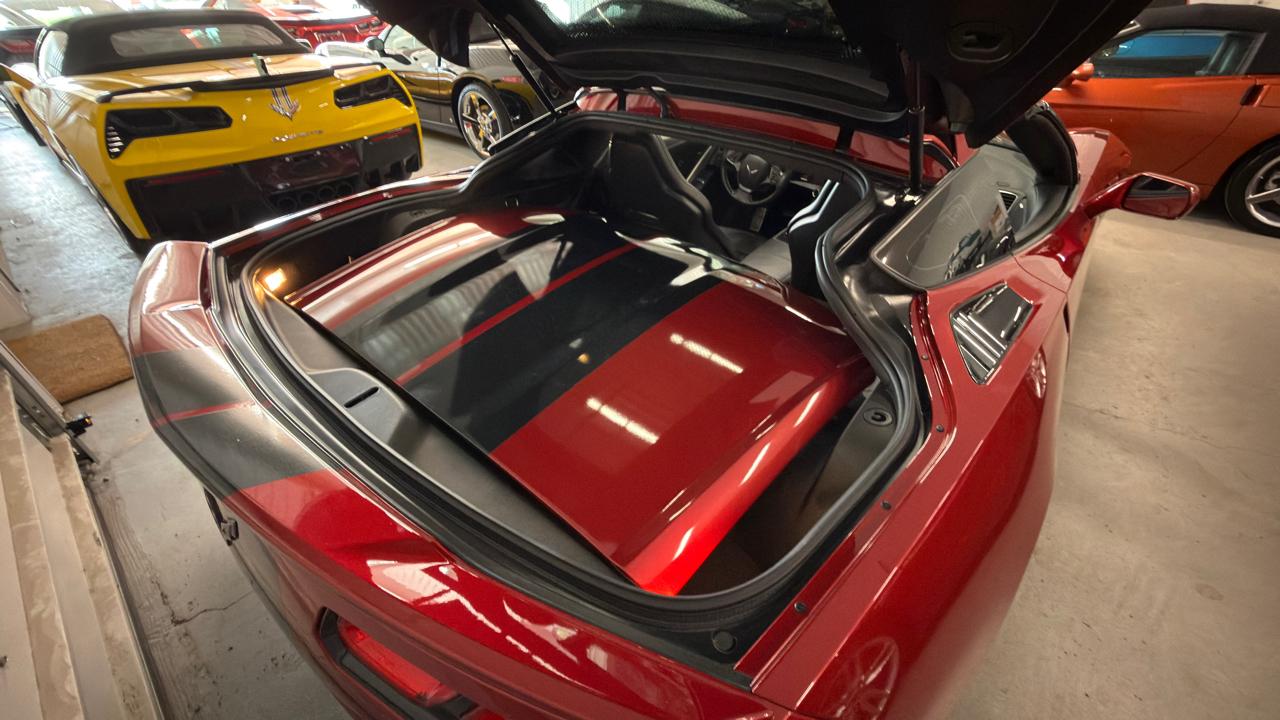 Chevrolet Corvette 2dr Stingray Z51 Cpe w/1LT 2015