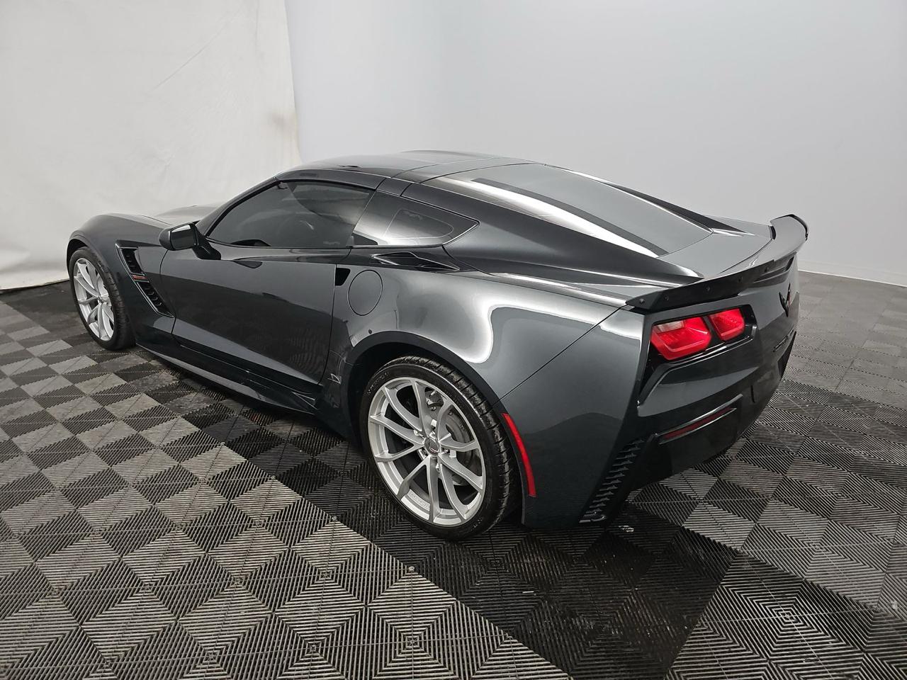 Chevrolet Corvette 2dr Grand Sport Cpe w/2LT 2019