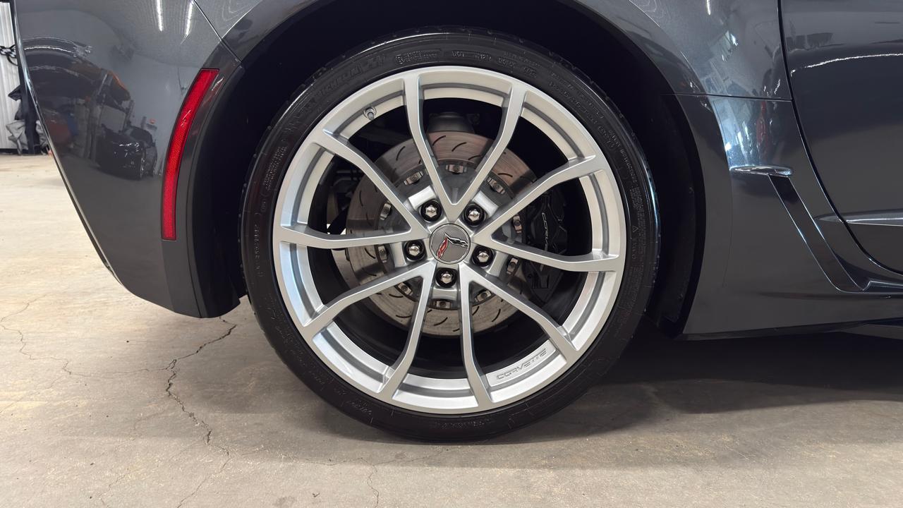 Chevrolet Corvette 2dr Grand Sport Cpe w/2LT 2019