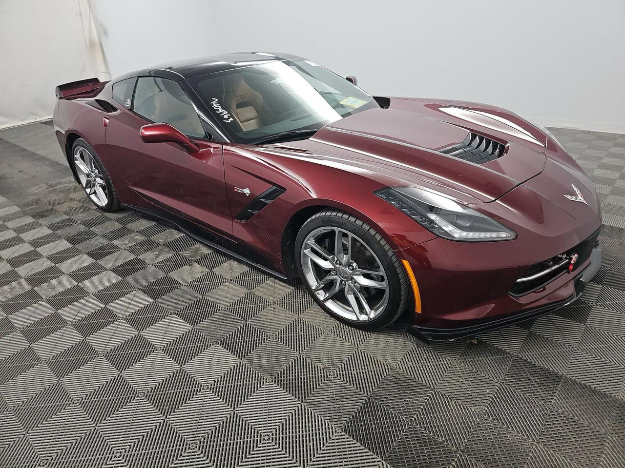Chevrolet Corvette 2dr Stingray Z51 Cpe w/2LT 2016