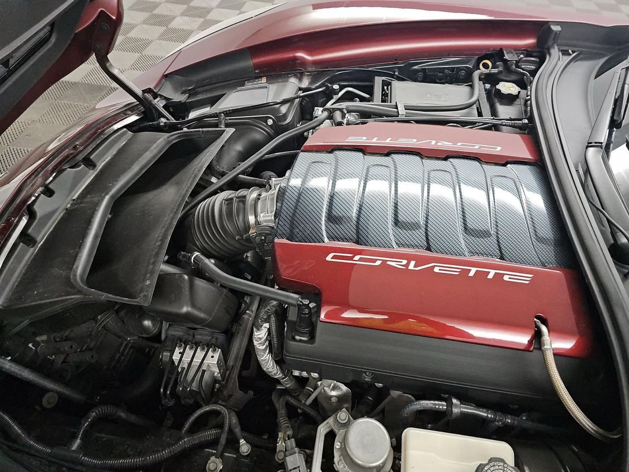 Chevrolet Corvette 2dr Stingray Z51 Cpe w/2LT 2016