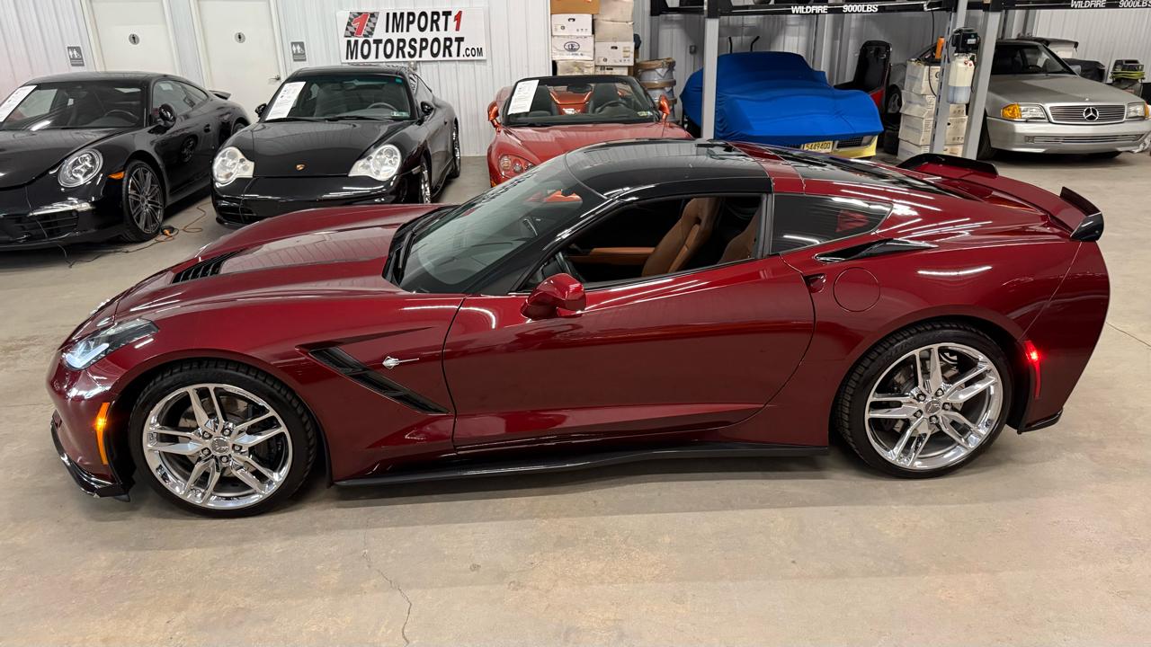 Chevrolet Corvette 2dr Stingray Z51 Cpe w/2LT 2016