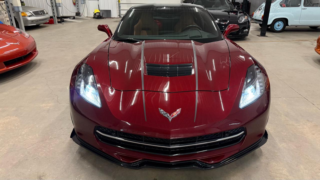 Chevrolet Corvette 2dr Stingray Z51 Cpe w/2LT 2016