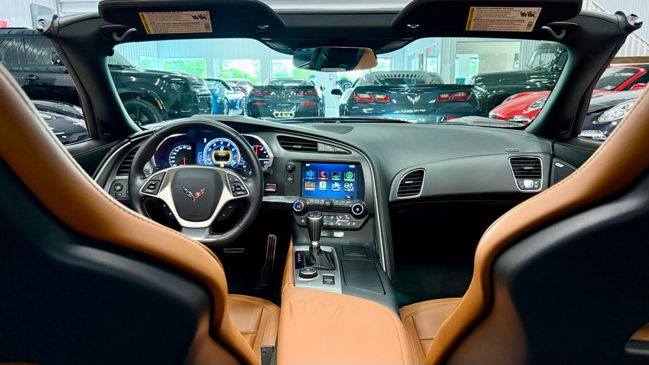 Chevrolet Corvette 2dr Stingray Z51 Cpe w/2LT 2016