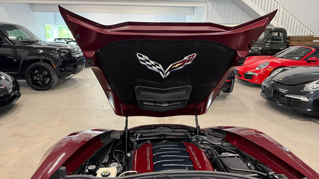 Chevrolet Corvette 2dr Stingray Z51 Cpe w/2LT 2016
