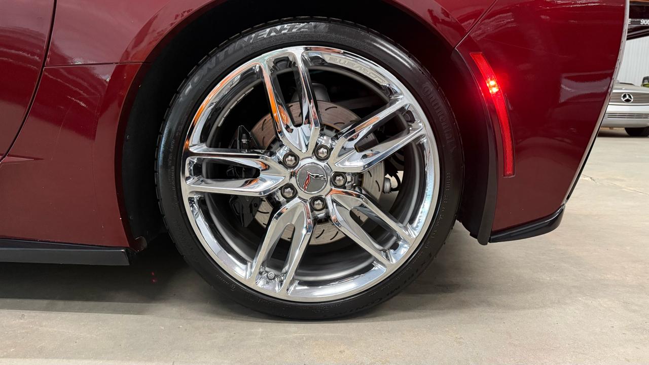 Chevrolet Corvette 2dr Stingray Z51 Cpe w/2LT 2016