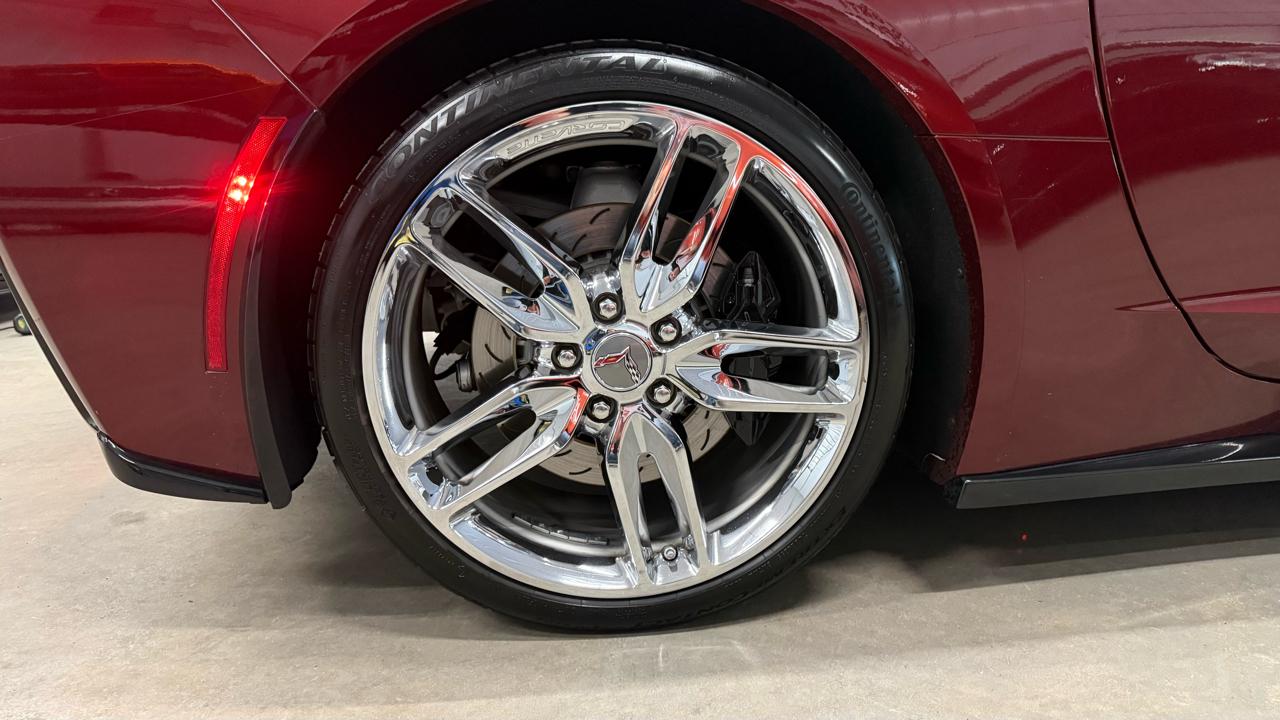 Chevrolet Corvette 2dr Stingray Z51 Cpe w/2LT 2016