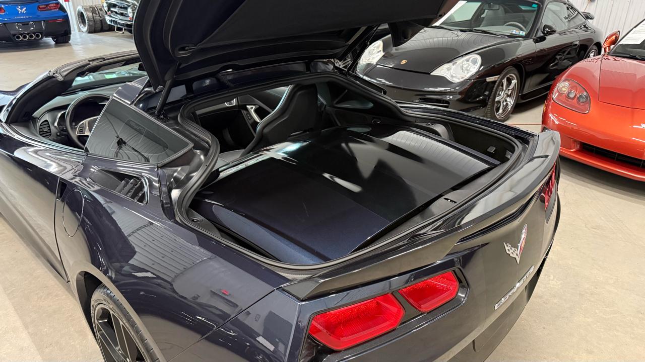 Chevrolet Corvette Stingray 2dr Z51 Cpe w/2LT 2014