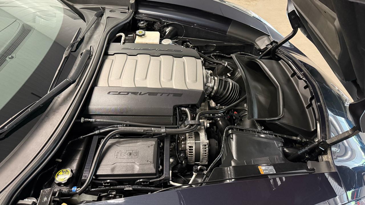 Chevrolet Corvette Stingray 2dr Z51 Cpe w/2LT 2014