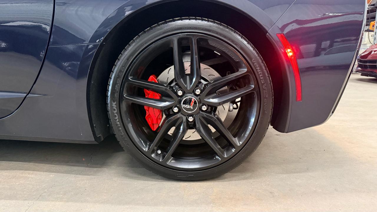 Chevrolet Corvette Stingray 2dr Z51 Cpe w/2LT 2014