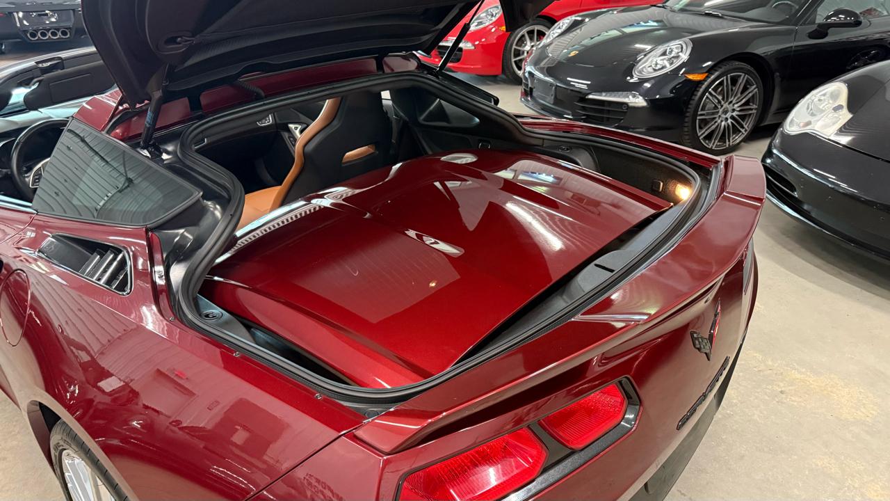 Chevrolet Corvette 2dr Stingray Cpe w/2LT 2016