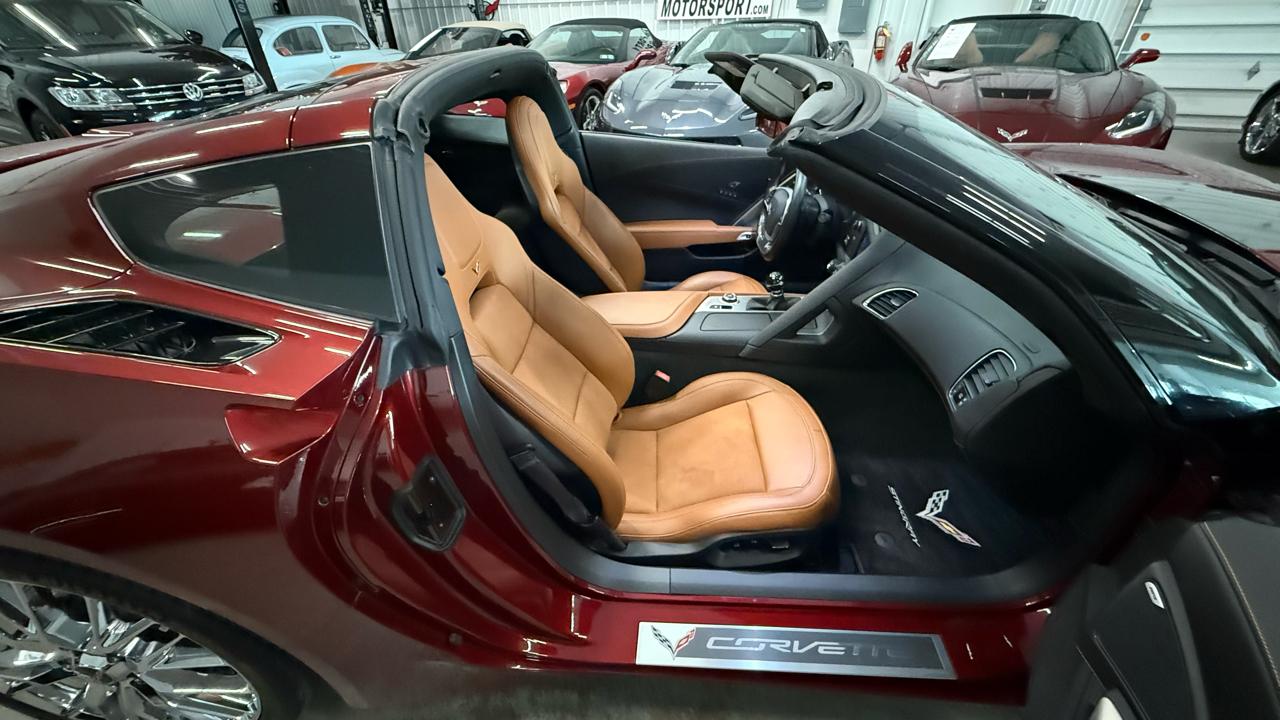 Chevrolet Corvette 2dr Stingray Cpe w/2LT 2016