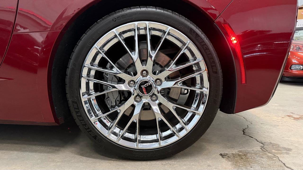 Chevrolet Corvette 2dr Stingray Cpe w/2LT 2016