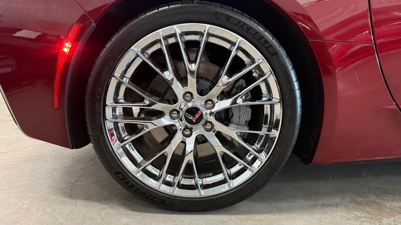Chevrolet Corvette 2dr Stingray Cpe w/2LT 2016