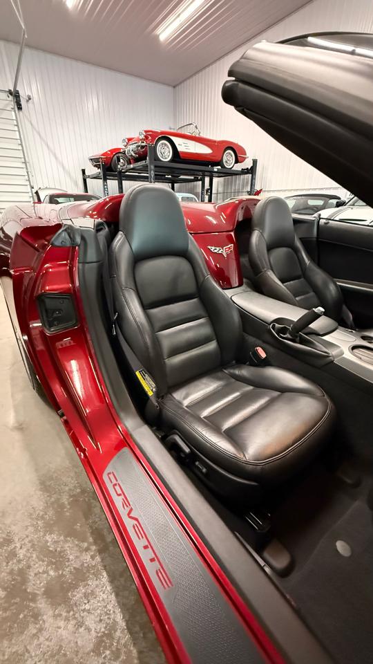 Chevrolet Corvette 2dr Conv 2006