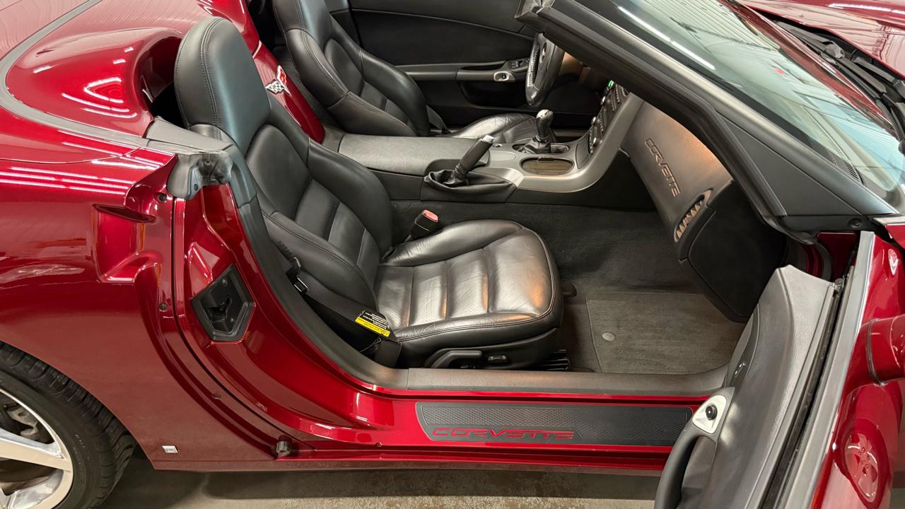 Chevrolet Corvette 2dr Conv 2006