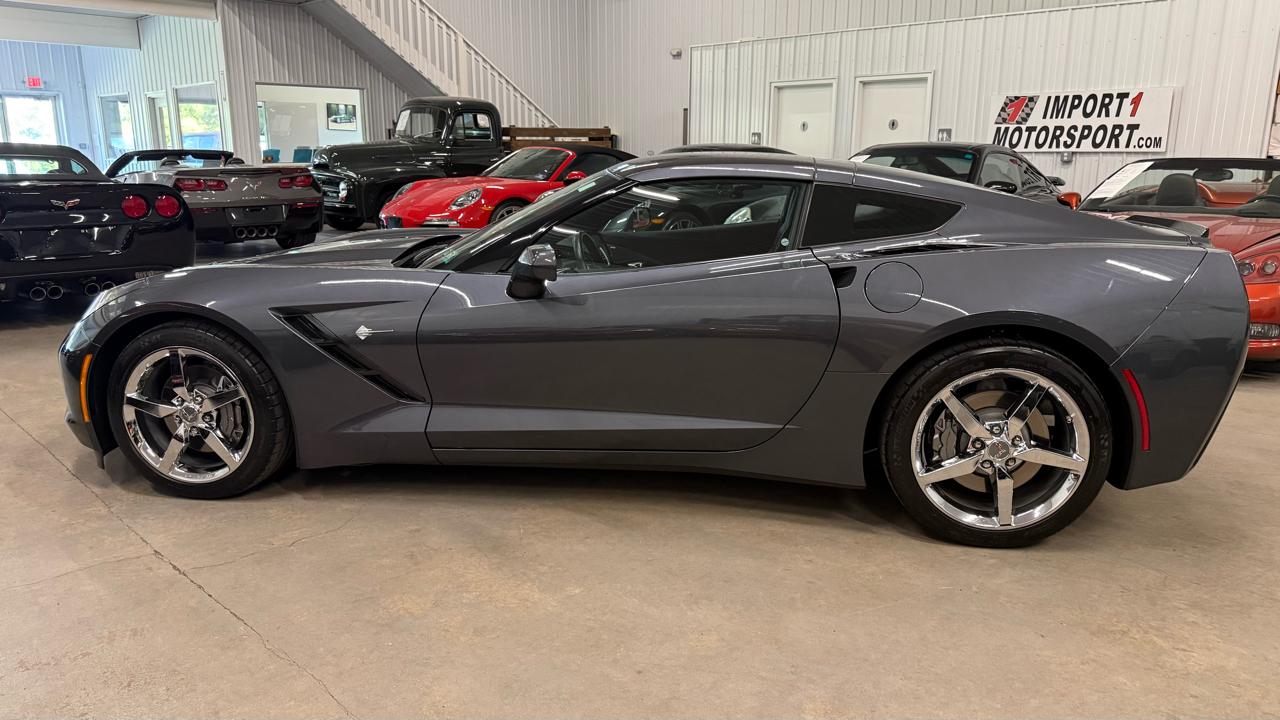 Chevrolet Corvette Stingray 2dr Cpe w/2LT 2014