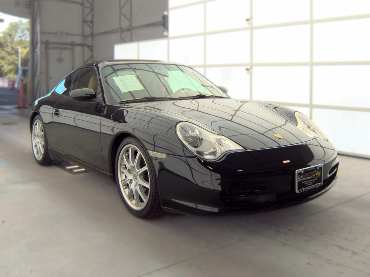 Porsche 911 Carrera  2003