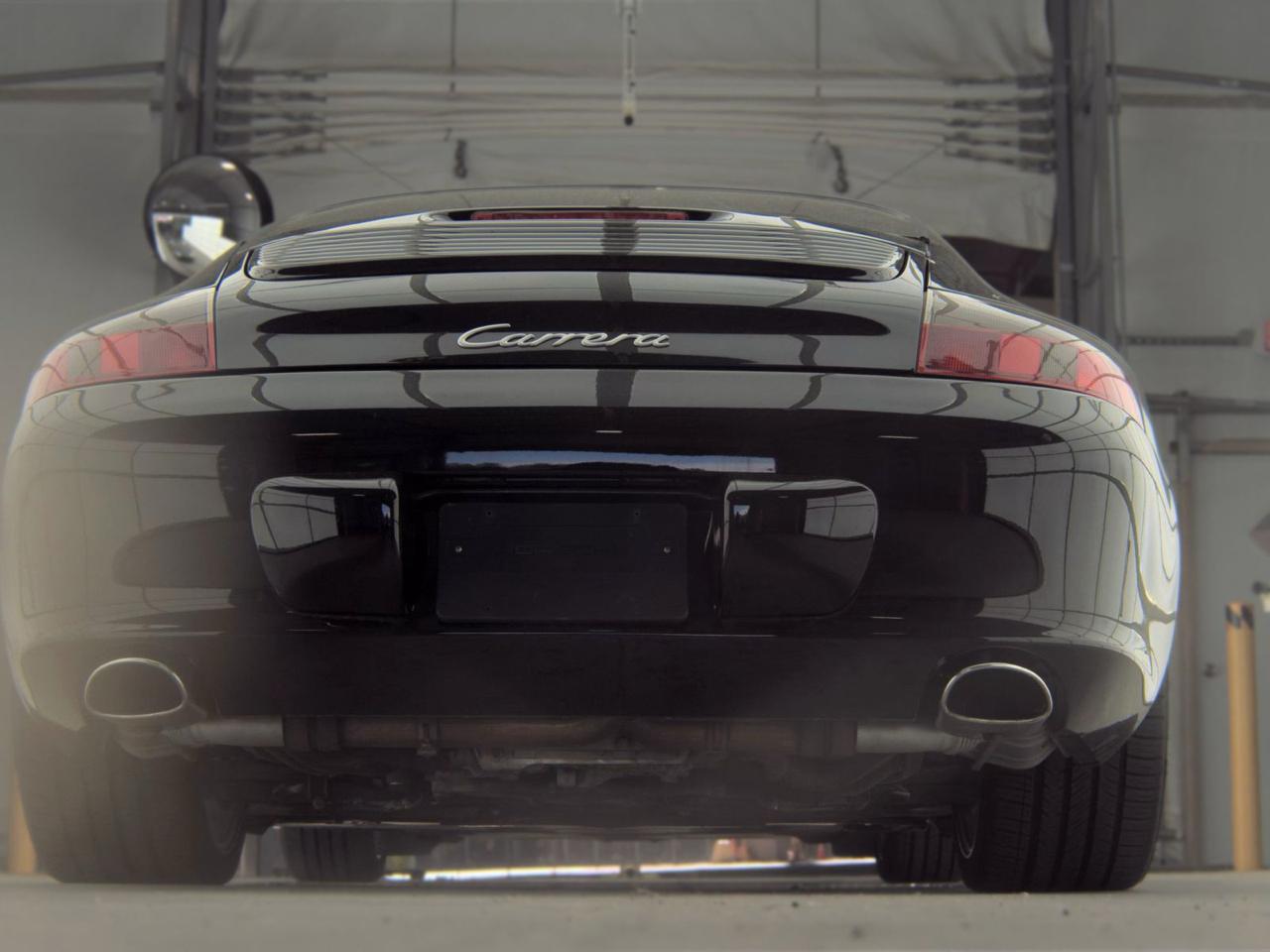 Porsche 911 Carrera  2003