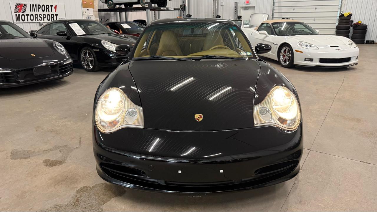 Porsche 911 Carrera  2003