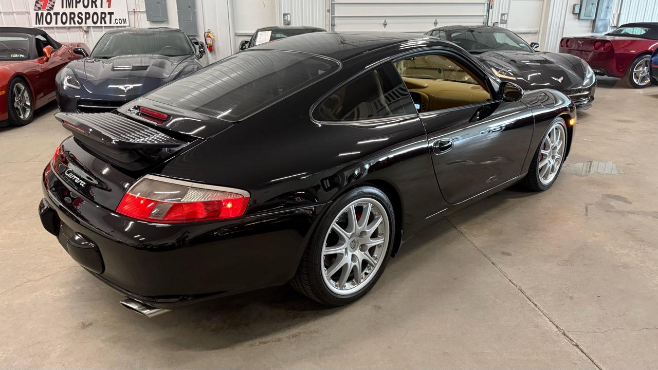 Porsche 911 Carrera  2003
