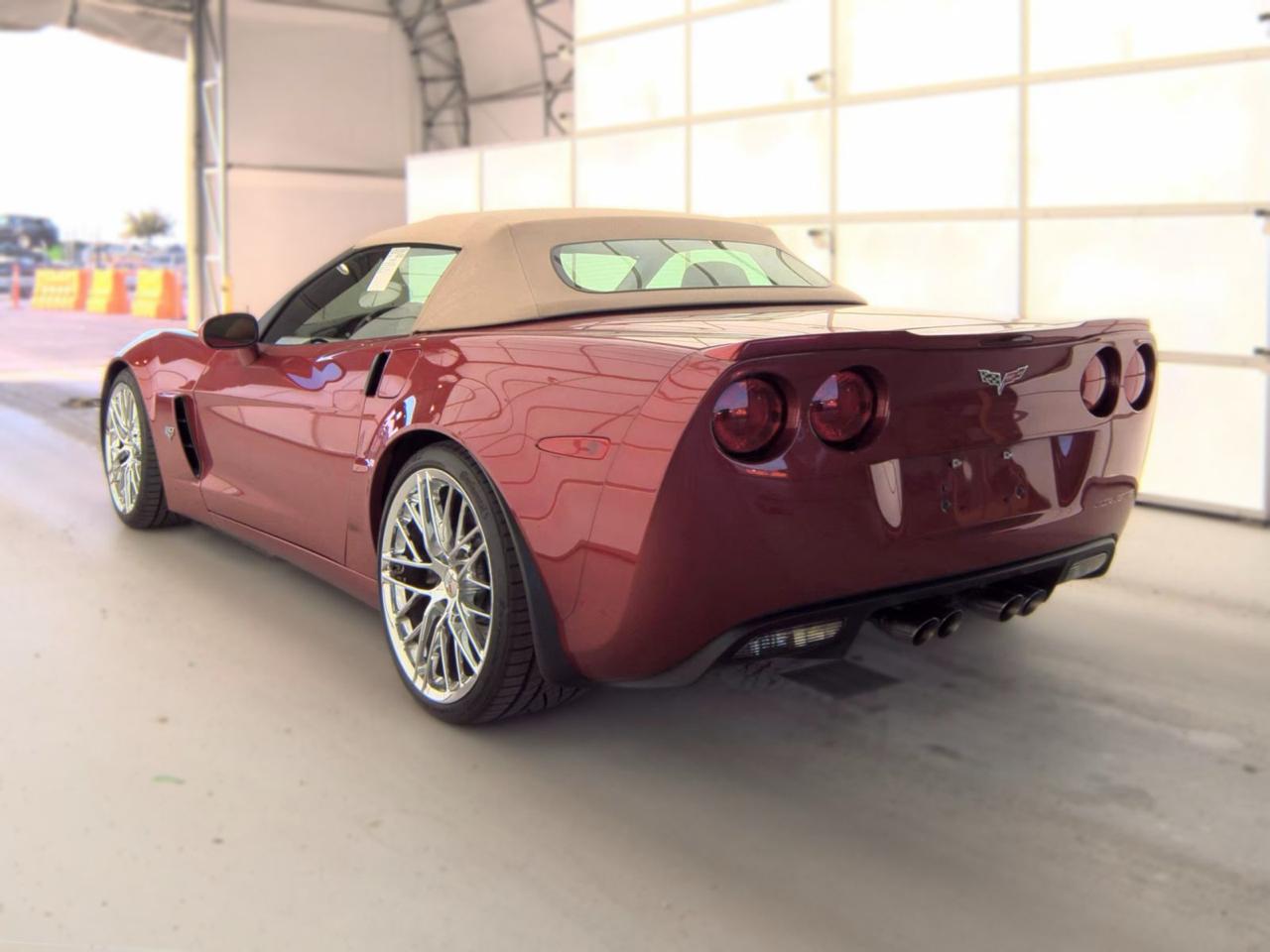 Chevrolet Corvette 2dr Conv 427 w/1SC 2013