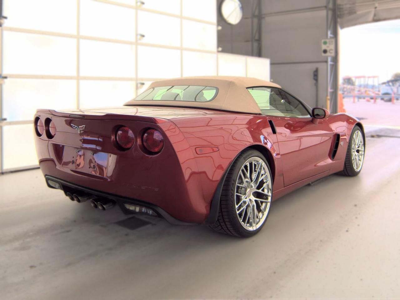 Chevrolet Corvette 2dr Conv 427 w/1SC 2013
