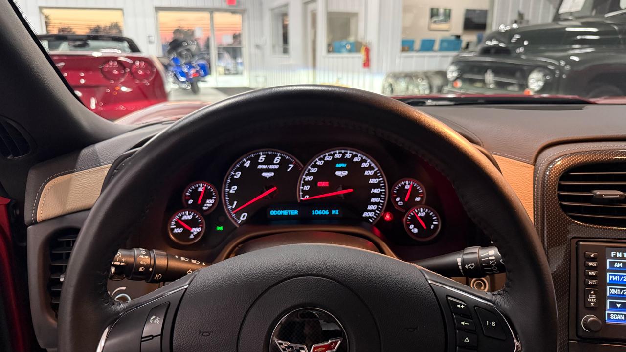 Chevrolet Corvette 2dr Conv 427 w/1SC 2013