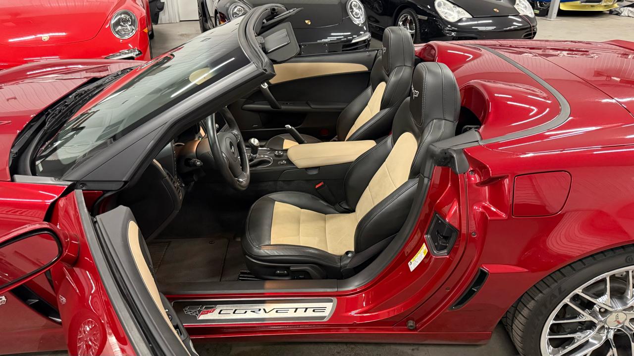Chevrolet Corvette 2dr Conv 427 w/1SC 2013