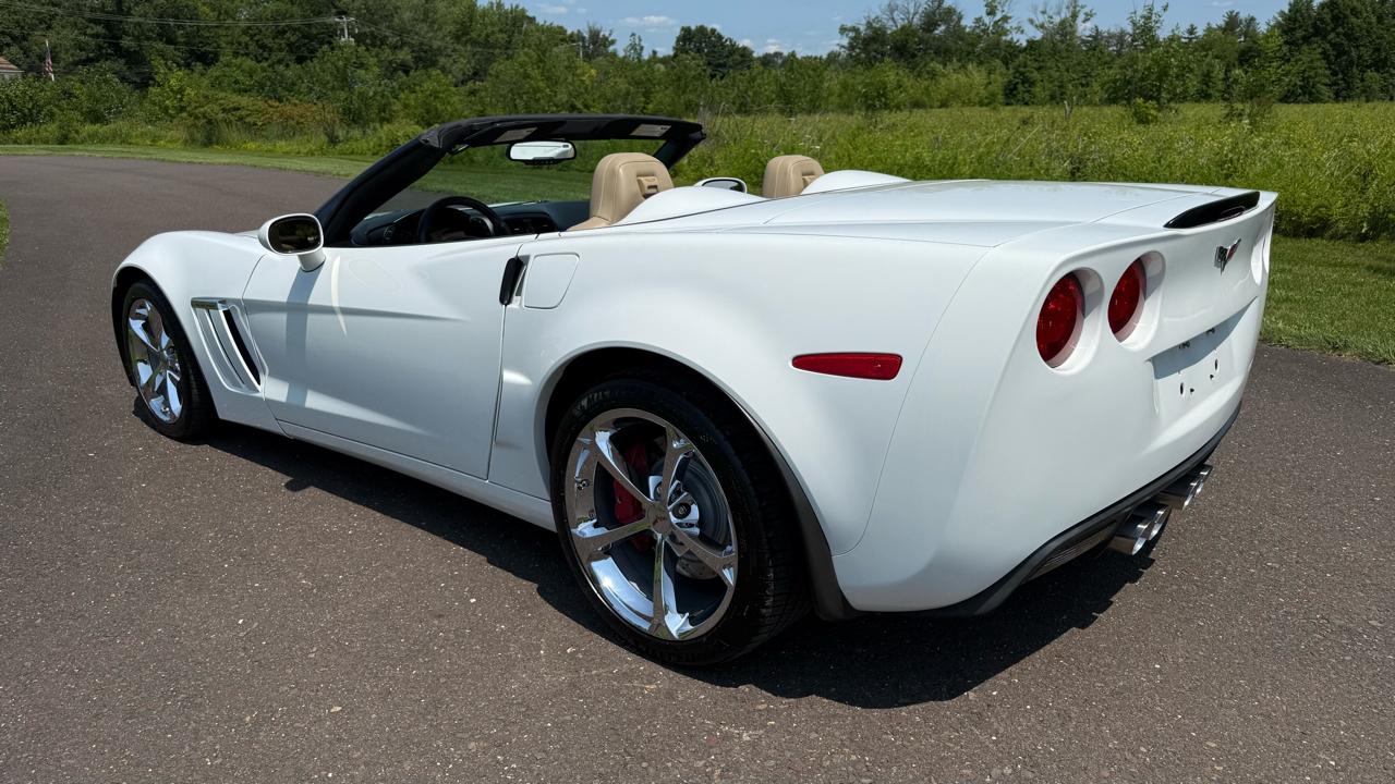 Chevrolet Corvette 2dr Conv Z16 Grand Sport w/2LT 2012