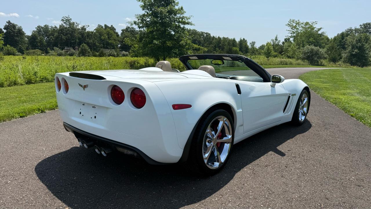 Chevrolet Corvette 2dr Conv Z16 Grand Sport w/2LT 2012