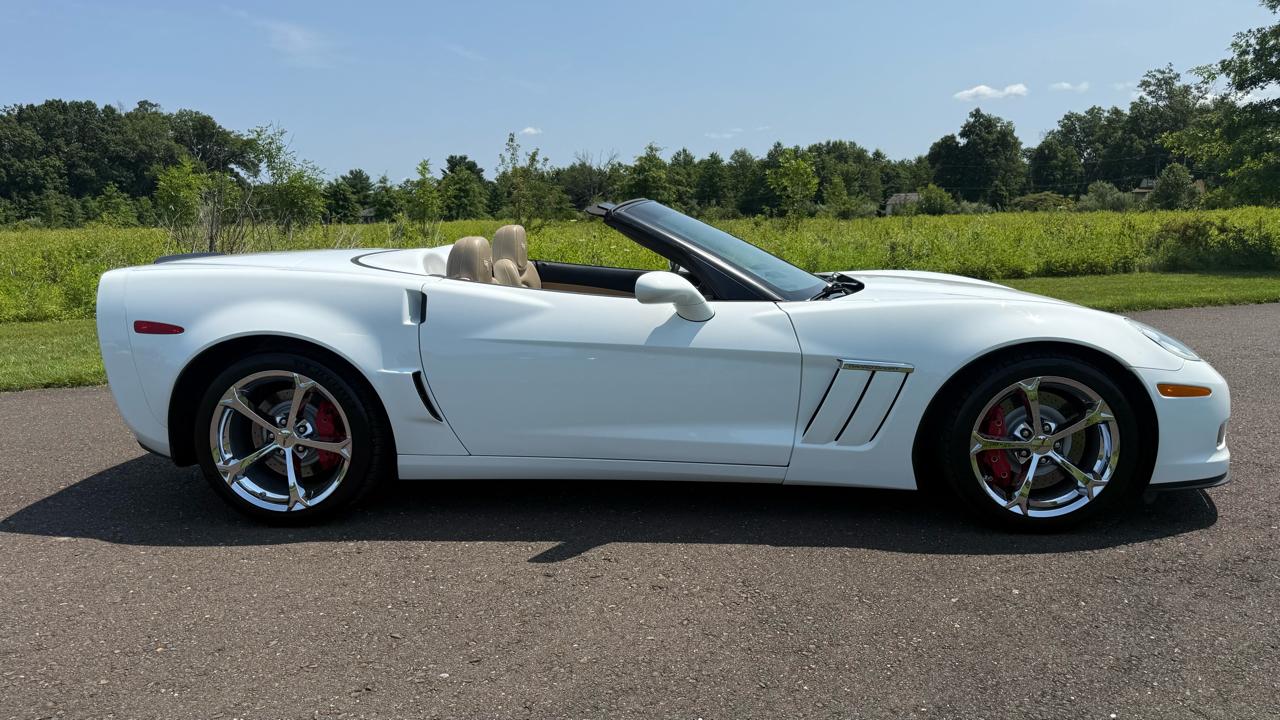 Chevrolet Corvette 2dr Conv Z16 Grand Sport w/2LT 2012
