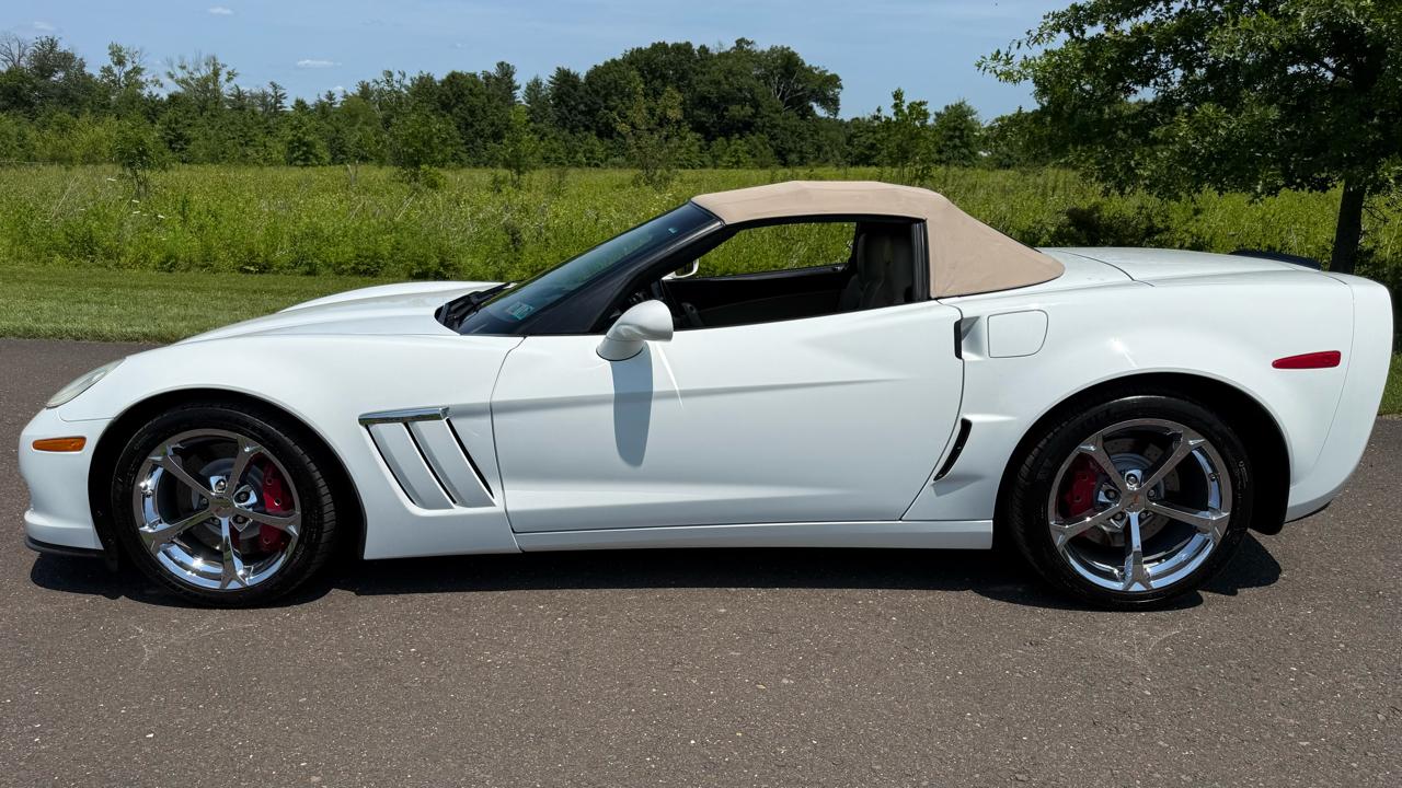Chevrolet Corvette 2dr Conv Z16 Grand Sport w/2LT 2012