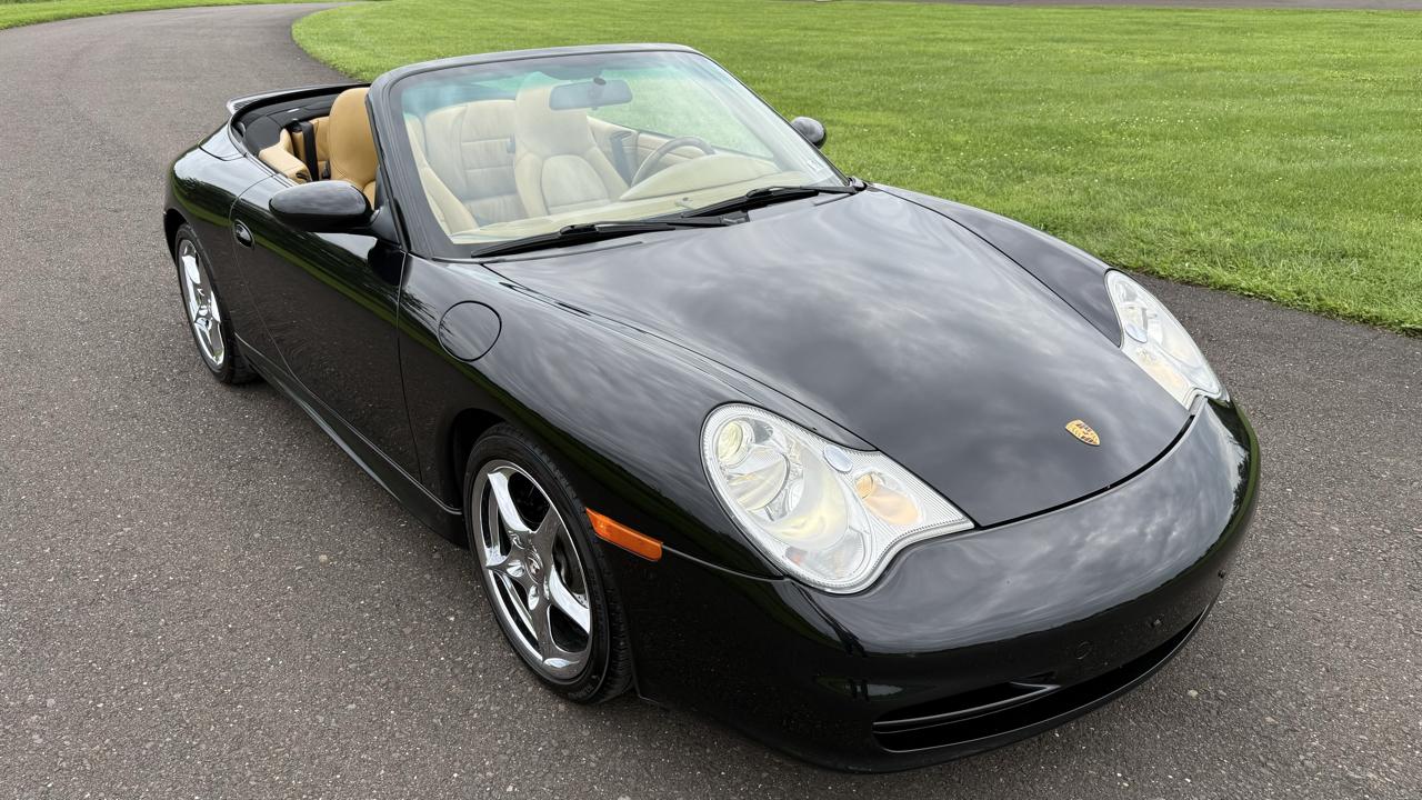 Porsche 911 Carrera 2dr Carrera Cabriolet Tiptronic 2003