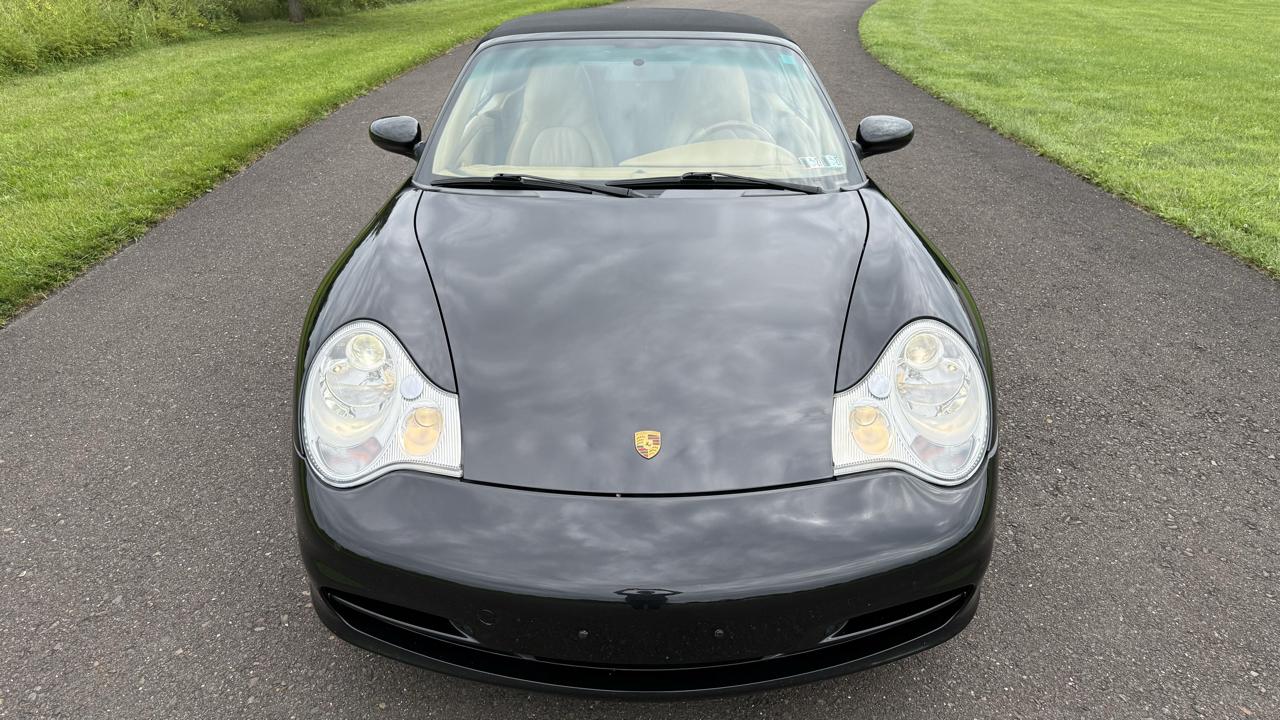 Porsche 911 Carrera 2dr Carrera Cabriolet Tiptronic 2003