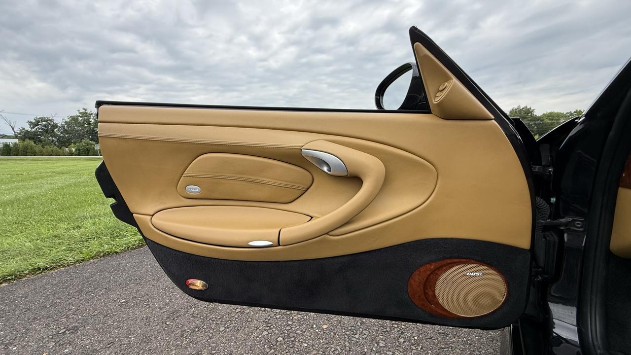 Porsche 911 Carrera 2dr Carrera Cabriolet Tiptronic 2003