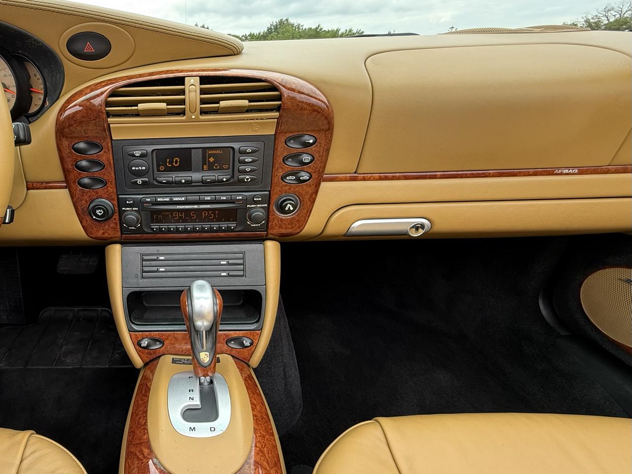 Porsche 911 Carrera 2dr Carrera Cabriolet Tiptronic 2003