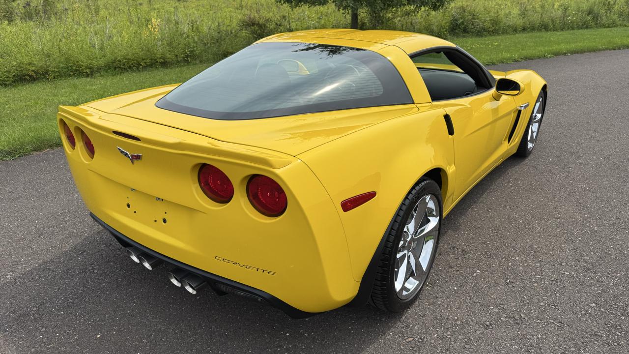 Chevrolet Corvette 2dr Cpe Z16 Grand Sport w/3LT 2010