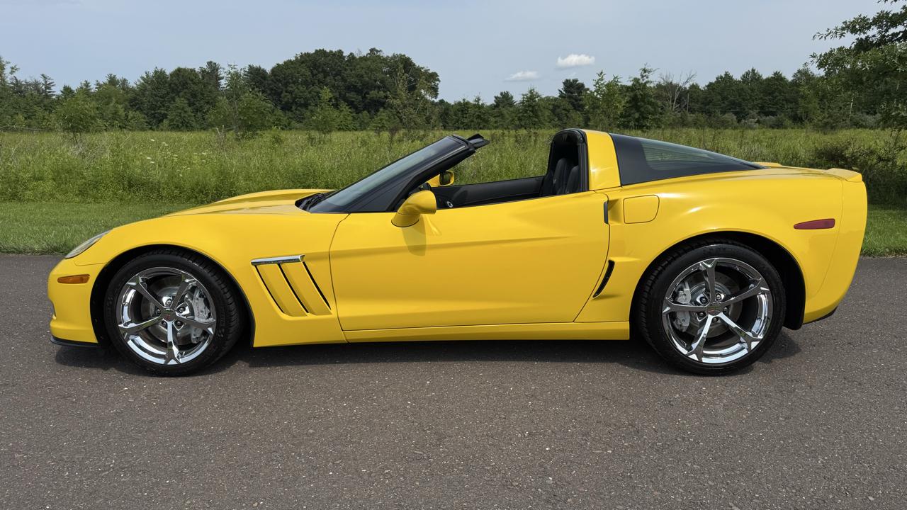 Chevrolet Corvette 2dr Cpe Z16 Grand Sport w/3LT 2010