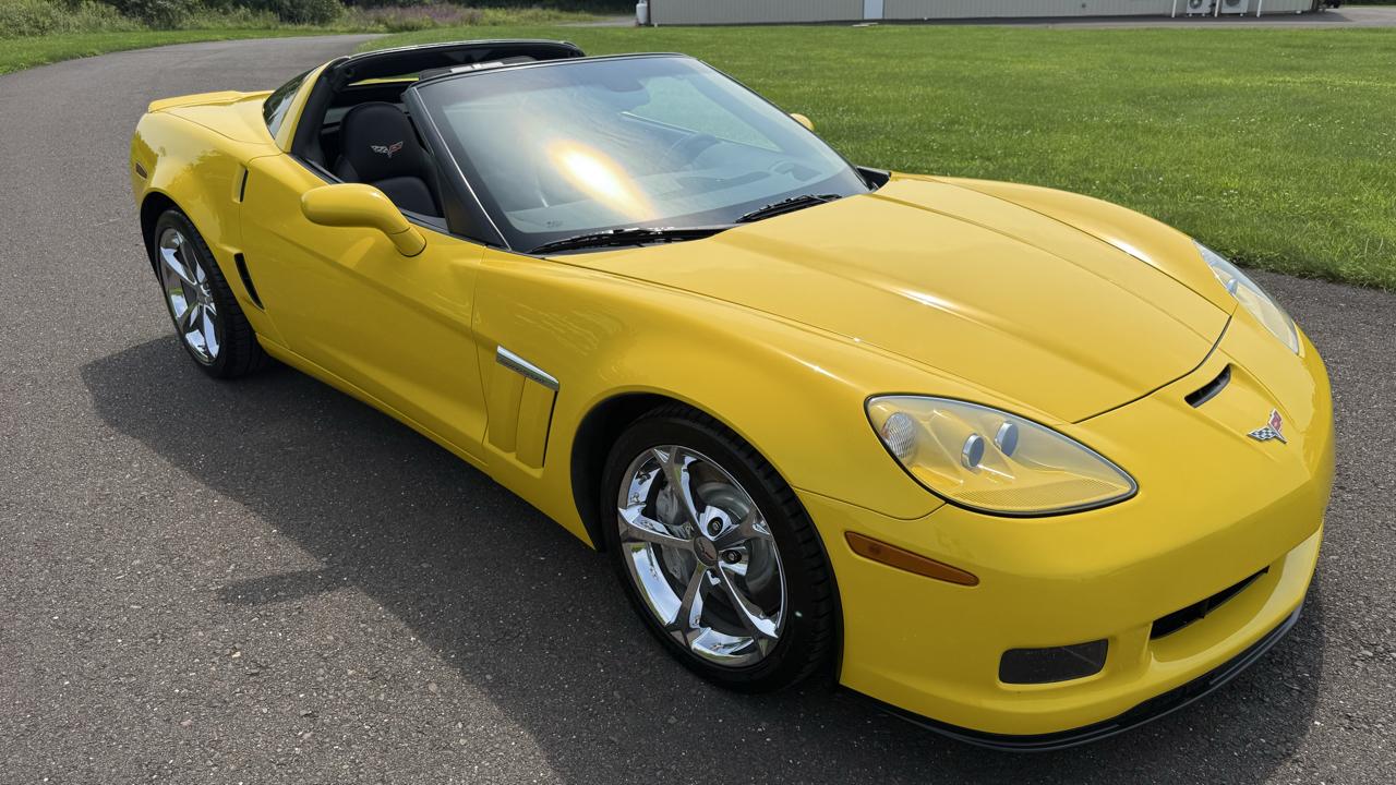 Chevrolet Corvette 2dr Cpe Z16 Grand Sport w/3LT 2010