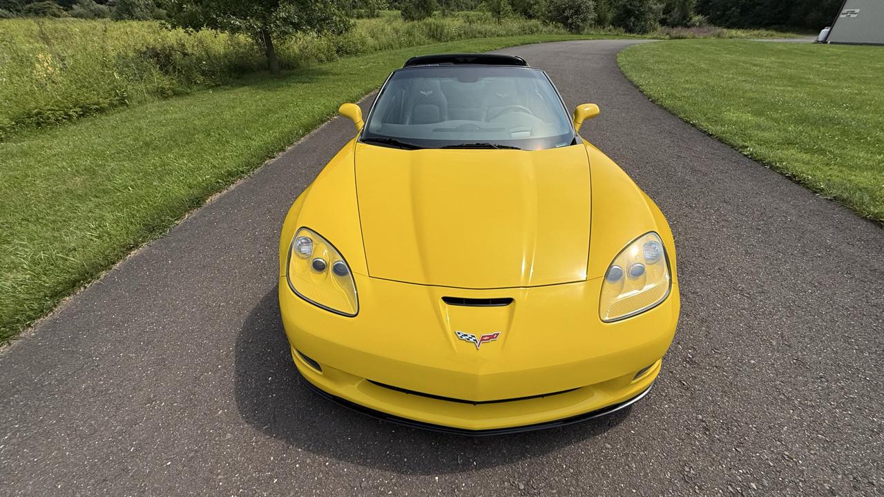 Chevrolet Corvette 2dr Cpe Z16 Grand Sport w/3LT 2010
