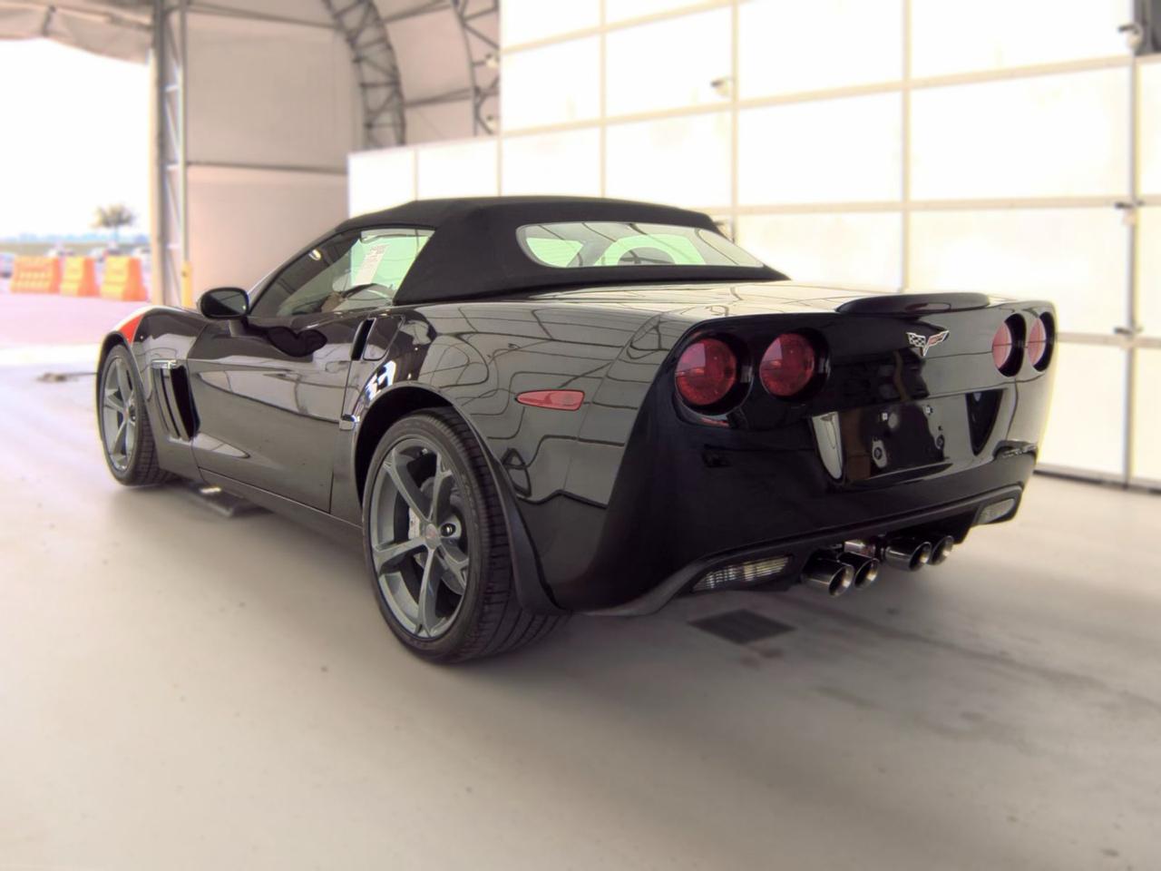 Chevrolet Corvette 2dr Conv Z16 Grand Sport w/3LT 2010