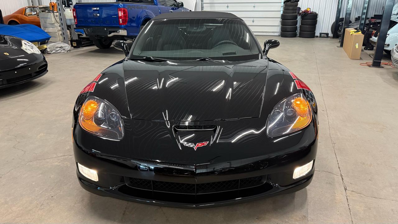 Chevrolet Corvette 2dr Conv Z16 Grand Sport w/3LT 2010