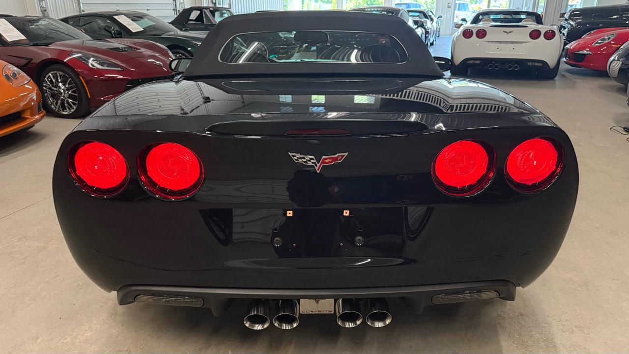 Chevrolet Corvette 2dr Conv Z16 Grand Sport w/3LT 2010