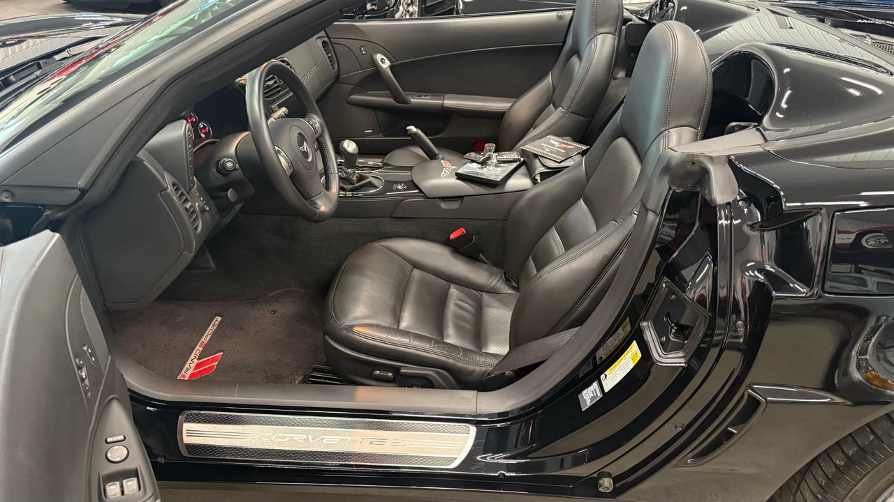 Chevrolet Corvette 2dr Conv Z16 Grand Sport w/3LT 2010