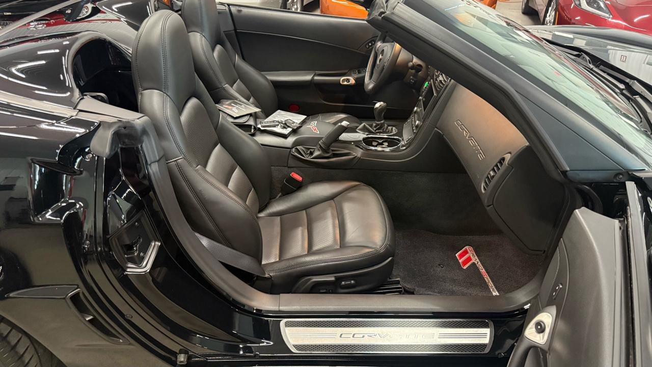Chevrolet Corvette 2dr Conv Z16 Grand Sport w/3LT 2010