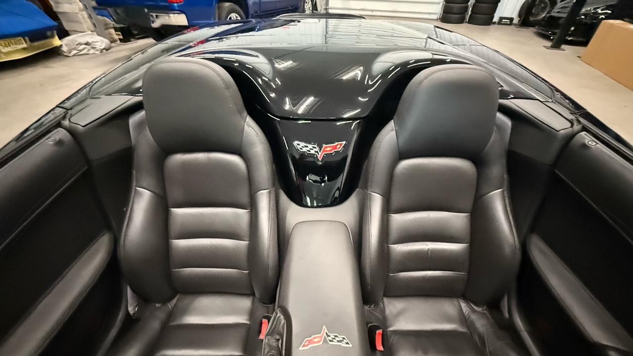 Chevrolet Corvette 2dr Conv Z16 Grand Sport w/3LT 2010