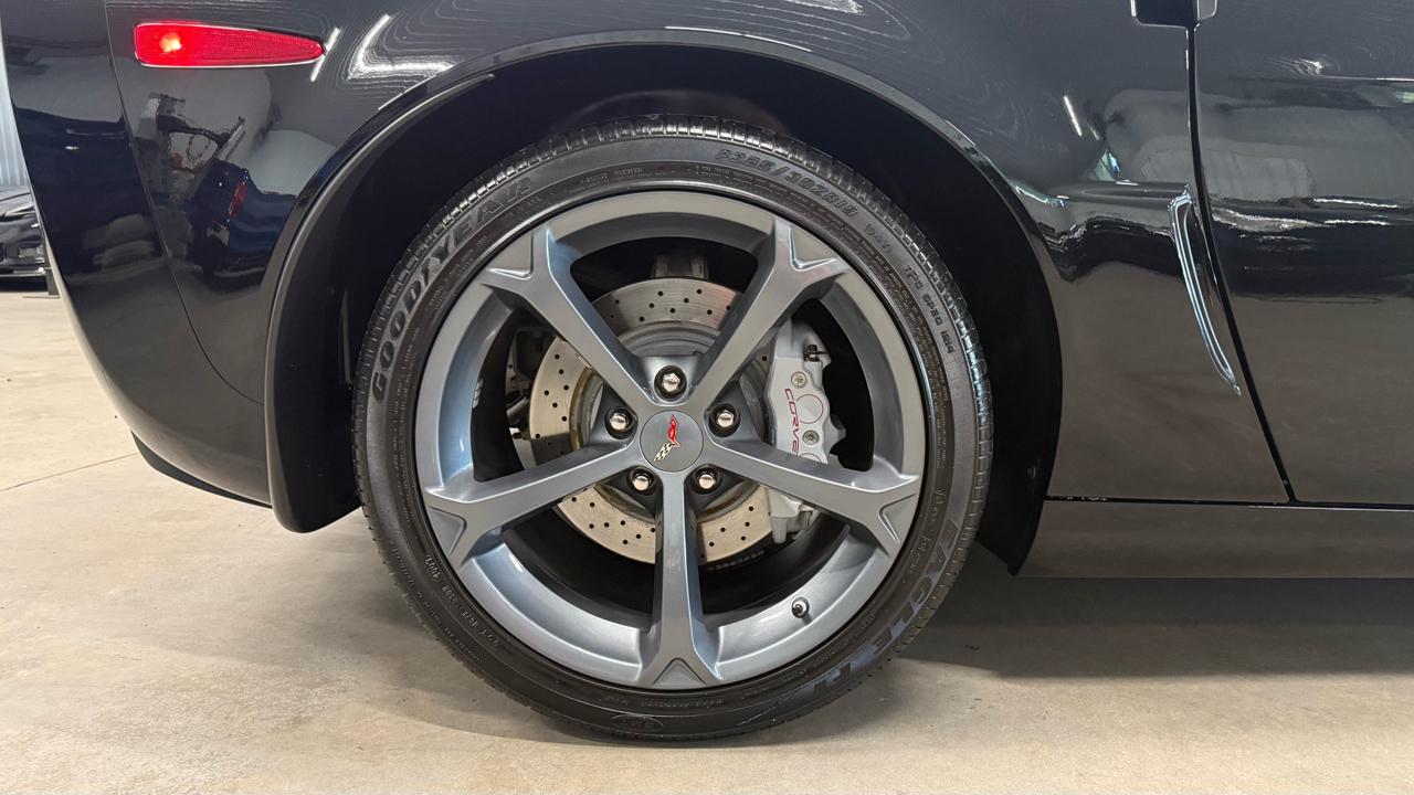 Chevrolet Corvette 2dr Conv Z16 Grand Sport w/3LT 2010